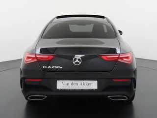 Mercedes-Benz CLA Mercedes-Benz CLA 250e AMG // Panoramadak // Memory // Sfeerverlichting // MultiBeam LED // Keyless // Night Pakket // Augmented Reality - afbeelding nr 36