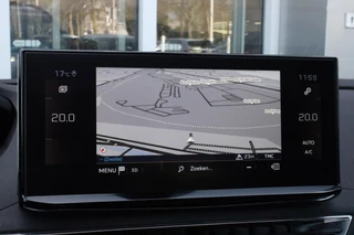 Peugeot 5008 Peugeot 5008 1.2 130PK AUTOMAAT GT PACK BUSINESS | PANORAMISCH SCHUIF/KANTEL DAK | AFNEEMBARE TREKHAAK | ALCANTARA BEKLEDING | FULL LED KOPLAMPEN | FOCAL AUDIO | 19