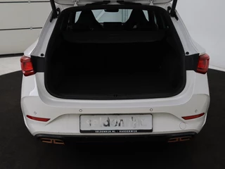 SEAT Leon SEAT Leon 1.4 e-Hybrid Limited | Panoramadak |  Camera | Adaptive cruise | Carplay | Memory | Stoel & Stuurverwarming - afbeelding nr 13