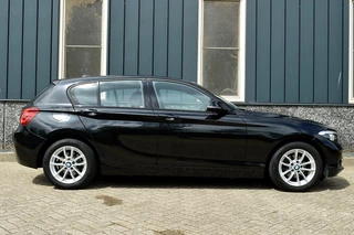 BMW 1 Serie BMW 1 Serie 118i Sport-Line Rijklaarprijs-Garantie Navigatie Led Sport Interieur Airco - afbeelding nr 6