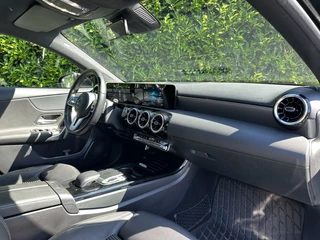 Mercedes-Benz A-Klasse Mercedes A-klasse 180 d Advantage, NIEUW MODEL, EURO 6, CRUISE, NAVI, LEDER, ACHTERUITCAMERA, ECC-AIRCO, STOELVERWARMING, LICHTMETAAL 16