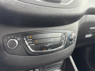 Ford Transit Courier Ford Transit Courier 1.5 TDCI Ambiente | Bluetooth | Airco | Netjes - afbeelding nr 4