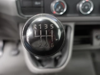 MAN TGE MAN TGE 3.140 2.0 TDI 140pk Dubbele Cabine L3H3 7 persoons Navigatie Apple Carplay/Android Auto Trekhaak Cruise Control Bluetooth Airco Camera - afbeelding nr 33