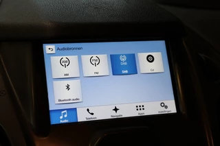 Ford Transit Connect Ford Transit Connect 1.5 TDCI L2 | 3-Zitter | Camera | Navigatie | CarPlay | Cruise control | Trekhaak | Airco | Sortimo | NAP Logisch | Dealer onderhouden | Nieuwe APK - afbeelding nr 14