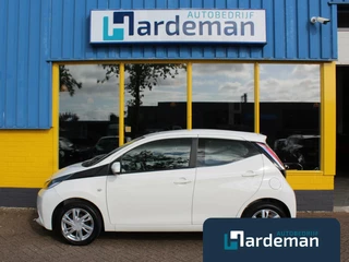 Toyota Aygo Toyota Aygo 1.0 VVT-i x-play Automaat Camera - afbeelding nr 4