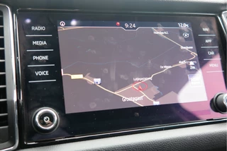 Škoda Kodiaq LED, PDC , Navi, Cruisecontrol, Stoelverwarming , Carplay, Trekhaak . Achteruitrijcamera ,Canton Audio ,LMV,  etc - afbeelding nr 43