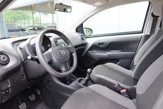 Toyota Aygo Toyota Aygo 1.0 VVT-I X-Now 5drs. Airco, LIM Cruise - afbeelding nr 6