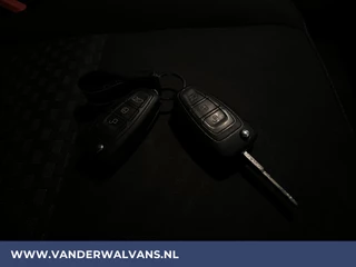 Ford Transit Android Auto, Cruisecontrol, Parkeersensoren, Stoelverwarming, Verwarmde voorruit, Bijrijdersbank - afbeelding nr 20