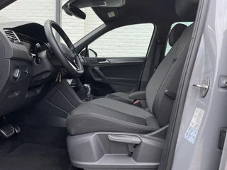 Volkswagen Tiguan Volkswagen Tiguan 1.5 TSI Life Active | Navi | ACC | IQ Light | CarPlay | HUD | DAB+ | 18 inch - afbeelding nr 26
