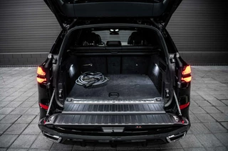 BMW X5 BMW X5 xDrive50e Hybrid | M Sport | Individual | Panodak Skylounge | Comfortstoel | H&K | 22 inch | - afbeelding nr 43