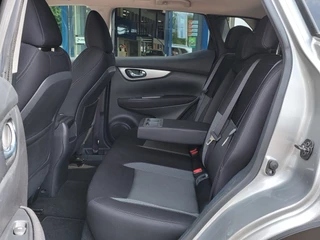 Nissan QASHQAI 1.2 DIG-T 116pk N-Connecta Design-Pack | Origineel NL | Navi | Clima | Cruise | Keyless Entry | Panoramadak | Pdc V+A+360 Camera | Rijstrook+Licht+Regensensor | Privacy Glass | 18''lm - afbeelding nr 10