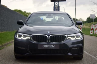 BMW 5 Serie BMW 5-serie 520i M Sport | Individual - Dak - Azuritschwarz - afbeelding nr 13