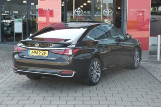 Lexus ES Lexus ES 300h Hybrid Business Line Automaat | Schuif / kantel dak | Alarm - afbeelding nr 4