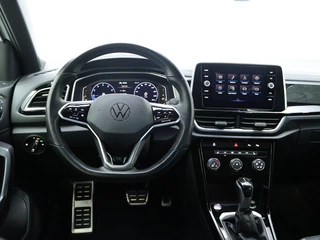 Volkswagen T-Roc Volkswagen T-Roc 1.5 TSI R-Line | Parkeersensoren | Stoelverwarming | Carplay | - afbeelding nr 3