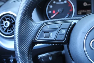 Audi Q2 Clima Cruise Navi PDC 17
