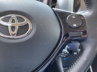 Toyota Aygo Toyota Aygo 1.0 VVT-i x-play Lm.Velgen.Camera.Airco.Electr.pakket.Apple carplay - afbeelding nr 35