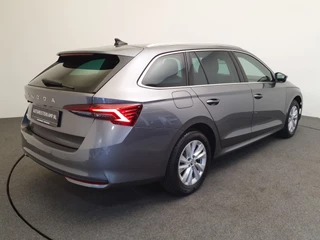 Škoda Octavia Škoda Octavia Combi 1.5 TSI MHEV 115pk DSG/AUT Business Edition Camera, Winterpakket, Keyless - afbeelding nr 6