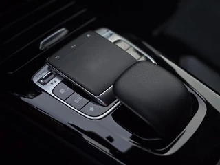 Mercedes-Benz CLA Mercedes CLA-klasse Shooting Brake 220 2.0 AMG pak| Trekhaak - afbeelding nr 28