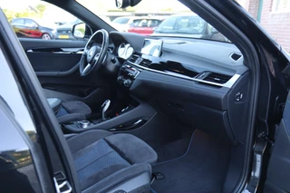BMW X2 BMW X2 sDrive20i 192PK M-pakket High Executive Edition Huh|Panodak|Navi|Sfeer verl.|Led|E. Klep|Pdc|Lmv|Iso-fix|Lane assist - afbeelding nr 54