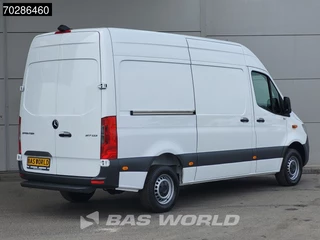 Mercedes-Benz Sprinter Mercedes Sprinter 317 CDI Automaat L2H2 Navi Airco Cruise Camera Parkeersensoren MBUX Euro6 L2 12m3 Airco Cruise control - afbeelding nr 5