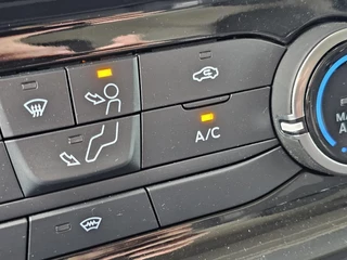 Ford Transit Ford Transit 350 2.0 TDCI L3H2 Limited 170 pk automaat | Dubbele wielset | Adaptieve Cruise | Sync 3 Navigatie | Apple Carplay/ Android Auto | Voorruitverwarming - afbeelding nr 22
