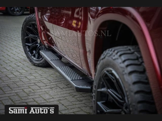 Dodge Ram DUBBELE CABINE | PICK UP | 5 PERSOONS | DC | GRIJSKENTEKEN | Velvet Red Pearl VOORAAD 2218 - 3854 - afbeelding nr 9