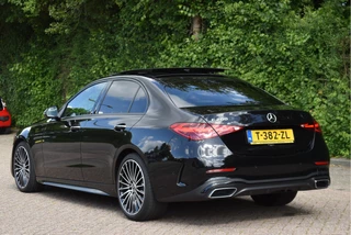 Mercedes-Benz C-Klasse Mercedes-Benz C-Klasse 200 AMG Line | NL-Auto | Open dak | HUD | 360 gr.camera | Trekhaak | Keyless | Mem.stoelen | Full LED | Vol - afbeelding nr 4