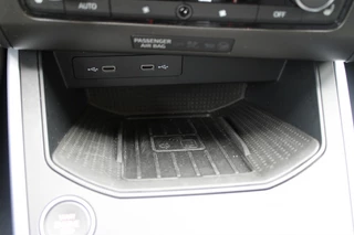 SEAT Arona SEAT Arona 1.0 TSI FR DSG Cam/Carplay/Virtual/LED/Navi/Winter. 