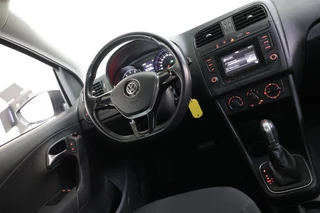 Volkswagen Polo Volkswagen Polo 1.2 TSI DSG 50.000km BLUET CRUISE AIRCO '17 - afbeelding nr 19