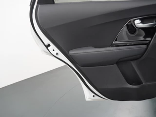 Kia Niro - Navigatie - Camera - Climate control - Cruise control - All Season - 12 maanden garantie - afbeelding nr 41
