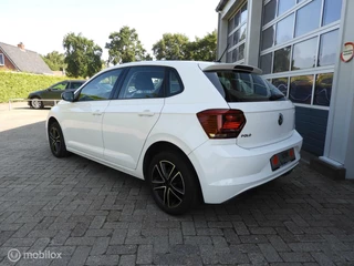 Volkswagen Polo Volkswagen Polo 1.0 TSI Comfortline - afbeelding nr 4