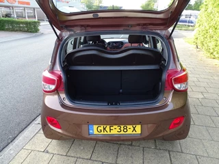 Hyundai i10 Hyundai i10 1.2I -76268 Km-Automaat- Airco clima-Lmv-Pdc-Usb/Aux - afbeelding nr 12