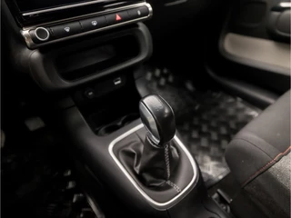 Citroën C3 Citroën C3 1.2 PureTech S&S Feel Edition (APPLE CARPLAY, GROOT NAVI, CAMERA, GETINT GLAS, SPORTSTOELEN, PARKEERSENSOREN, CRUISE, NIEUWSTAAT) - afbeelding nr 9