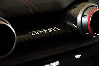 Ferrari 812 Superfast Ferrari 812 V12 Superfast|Full Carbon|Pass Display|JBL|Camera| - afbeelding nr 33