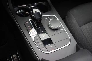 BMW 1 Serie BMW 1 Serie 118i Automaat - Digitaal Cockpit, Cruise, Carplay - afbeelding nr 21