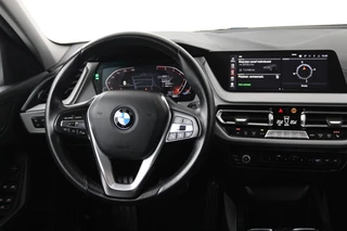 BMW 1 Serie BMW 1-serie 118i High Executive Edition (PARKEERSENSOREN, STOELVERWARMING, CRUISE CONTROL, LEDEREN STOELEN, DEALER ONDERHOUDEN) - afbeelding nr 4