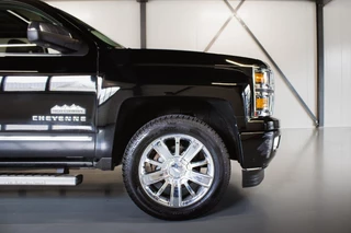 Chevrolet Silverado Chevrolet CHEYENNE 4X4 Silverado Pick Up | BOMVOL | 20
