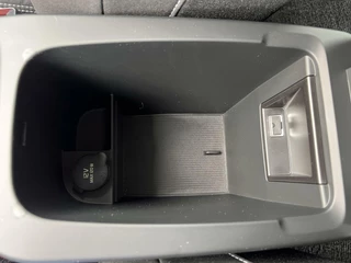 Volvo V40 Volvo V40 2.0 T2 Inscription Clima Adapt cruise Led NAP - afbeelding nr 32