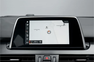 BMW 2 Serie BMW 2 Serie Active Tourer 218i Sport Line Navi Camera Trekhaak - afbeelding nr 22