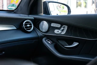 Mercedes-Benz GLC Mercedes GLC-klasse Coupé 300 4MATIC AMG Pano / 360 / Burmester - afbeelding nr 25