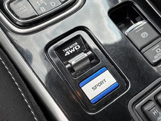 Mitsubishi Outlander Mitsubishi Outlander 2.4 PHEV - Apple CarPlay - Keyless - nap! - airco - trekhaak - - afbeelding nr 13