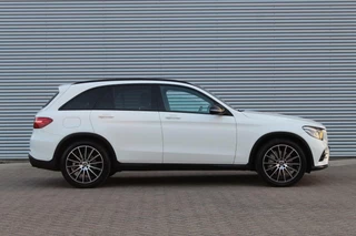 Mercedes-Benz GLC Mercedes GLC-klasse 250 4MATIC AMG/Night/Pano/20inch/Trekhaak - afbeelding nr 4