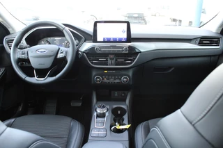 Ford Kuga Ford Kuga 2.5 PHEV Titanium X | Panoramadak | Adaptive cruise control | Winter Pack | Elektrische achterklep | Half leder | Bang&Olufsen - afbeelding nr 2