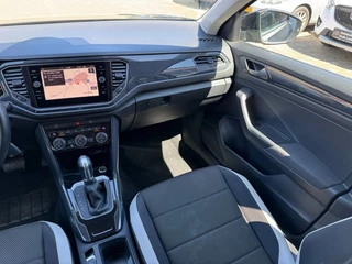 Volkswagen T-Roc - afbeelding nr 13