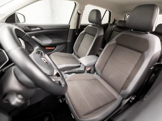 Volkswagen T-Cross Automaat (VIRTUAL COCKPIT, APPLE CARPLAY, GROOT NAVI, CLIMATE, LED KOPLAMPEN, SPORTSTOELEN, CAMERA, GETINT GLAS, KEYLESS, NIEUWSTAAT) - afbeelding nr 13