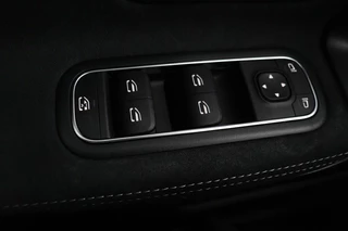 Mercedes-Benz A-Klasse Mercedes-Benz A-klasse 250e AMG | Panoramadak | Stoelverwarming |  Carplay | Navigatie | Full LED | Half leder | Sportstoelen | Park Assist - afbeelding nr 35