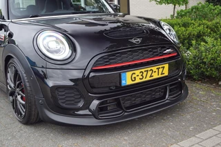 MINI Cooper MINI Cooper John Works 2.0 Automaat (231pk) Pano/Kuipstoelen/JCW Pro/JCW uitlaat/ACC - afbeelding nr 26