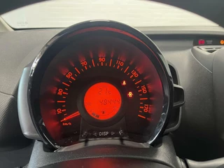 Toyota Aygo Toyota Aygo 1.0 VVT-i x-Fun , Airco, LM-velgen , All-seasen - afbeelding nr 17