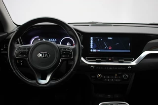 Kia e-Niro Kia e-Niro Fase 3 DynamicLine 64 kWh - Carplay, Camera, Stoelverw. SOH 100% - afbeelding nr 4
