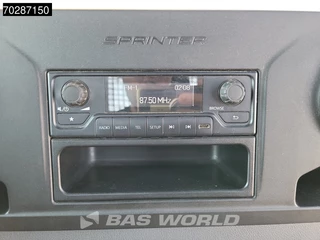 Mercedes-Benz Sprinter Mercedes Sprinter 514 CDI Kipper met Kist Dubbellucht 3,5t Trekhaak Airco Cruise Euro6 Tipper Benne Kieper 2m3 Airco Trekhaak Cruise control - afbeelding nr 18